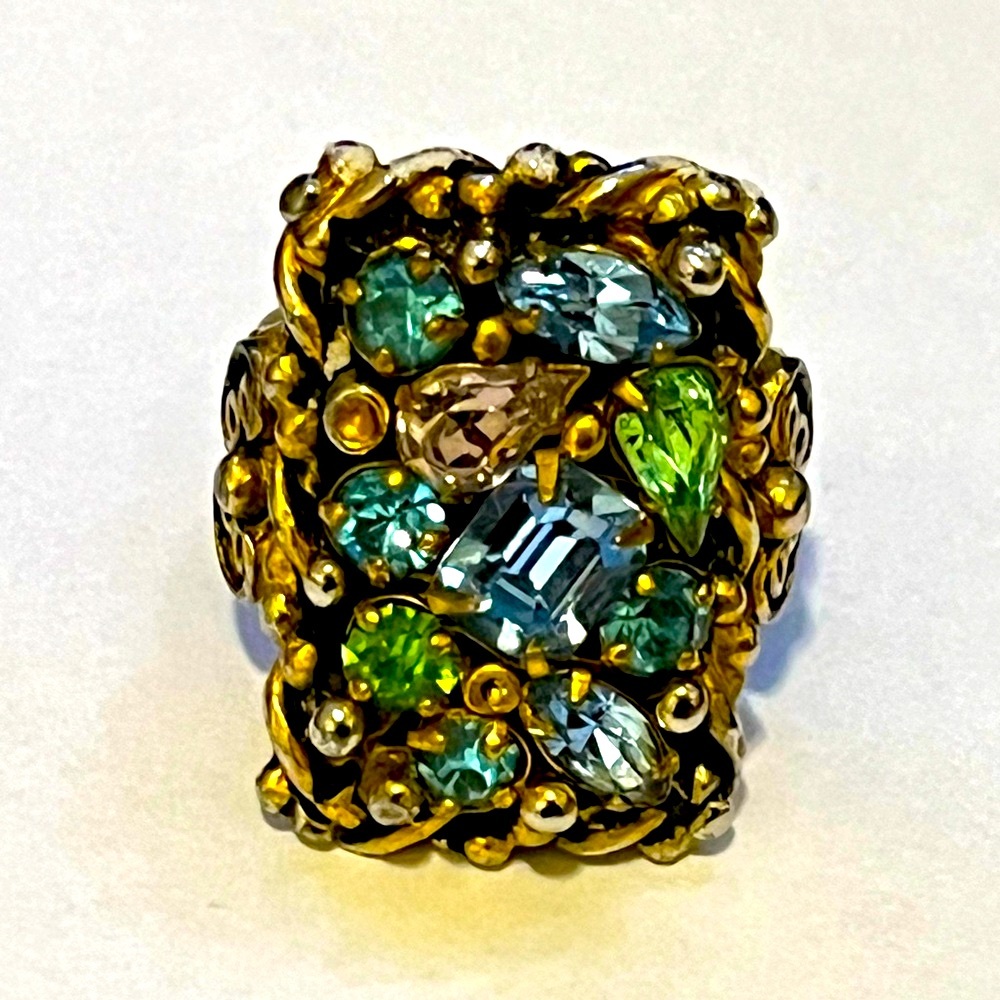 Vintage amazing Barcley Ring